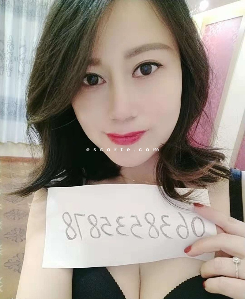 annuaire pute Girl escort Lyon Annamaria